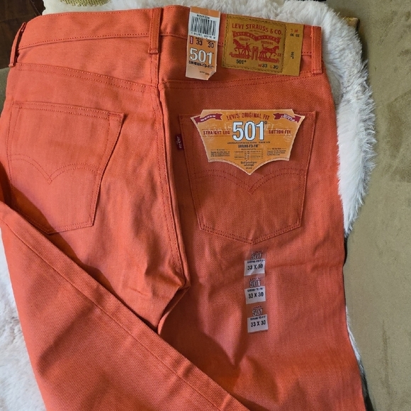 NWT Levi's Men's Orange Denim Pants that are Shrink to fit-Size 33x30 - Picture 3 of 5